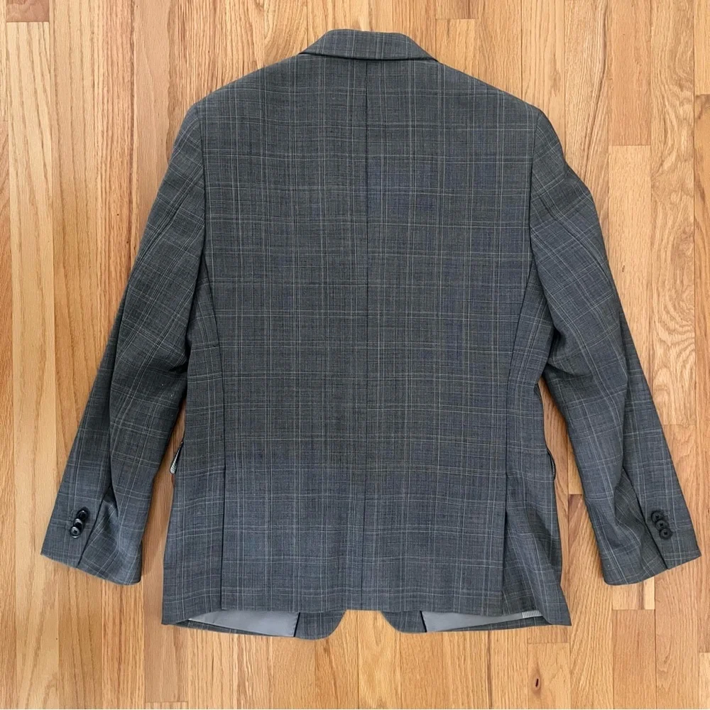 Banana Republic Tailored Slim Fit Men’s Suit – Light Gray Plaid – Preloved